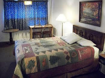 Forest Lake Motel Γκραντ Ράπιντς Εξωτερικό φωτογραφία